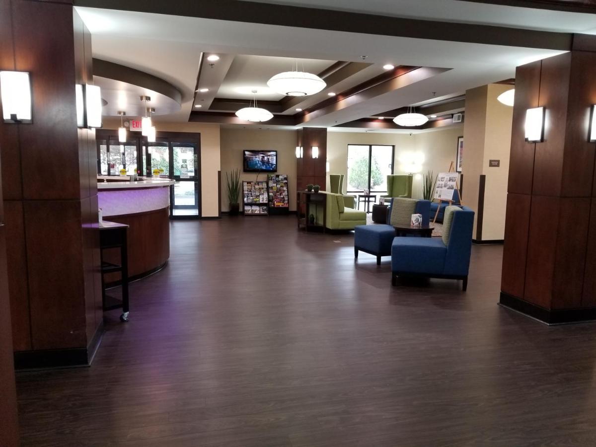 Comfort Suites Little Rock West Luaran gambar