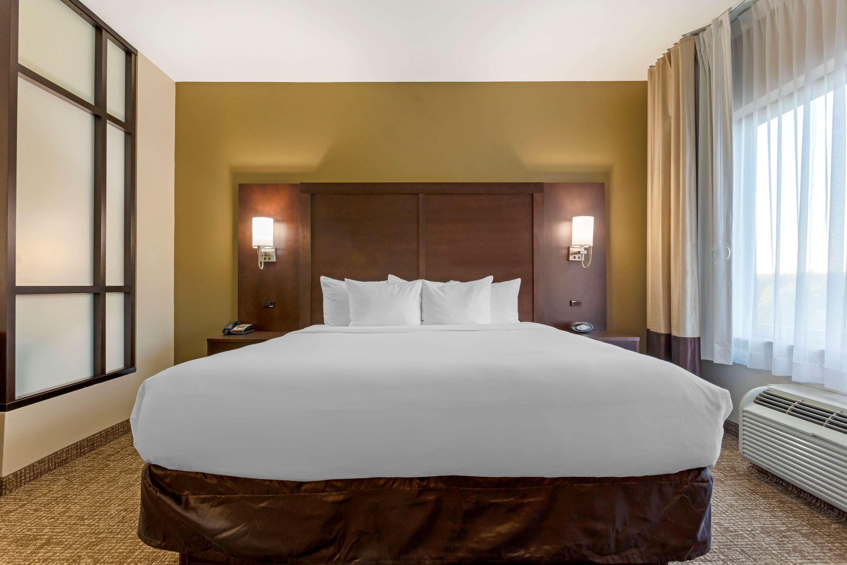 Comfort Suites Little Rock West Luaran gambar